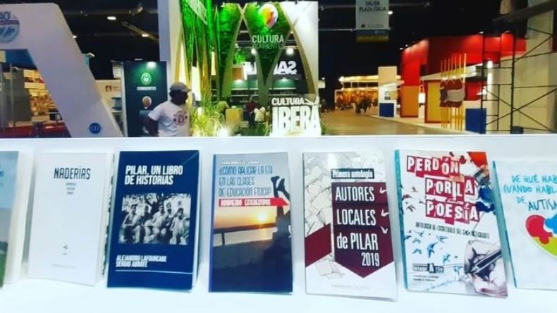 Presencia Pilarense En La Feria Del Libro