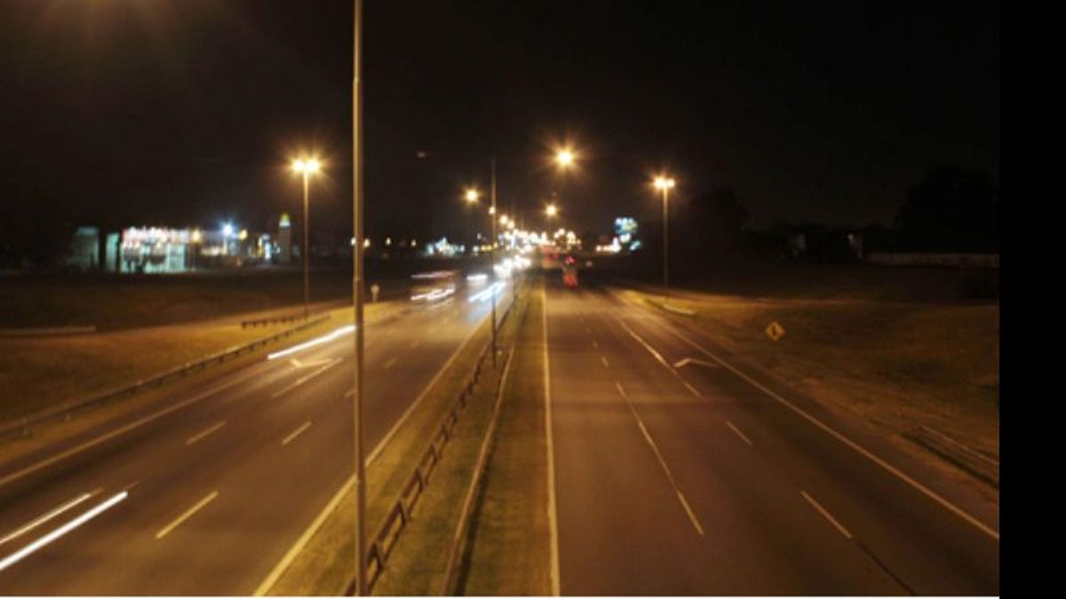 Mejorarán la iluminación pero solo en tres tramos de la autopista