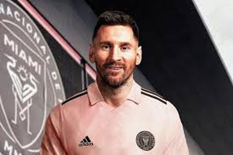 La camiseta de Lionel Messi del Inter de Miami comenzó a llegar a Pilar. 