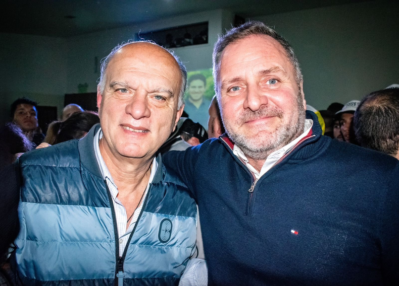 ELECCIONES. Antonietti se trajo de Escobar una foto con Grindetti