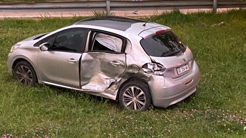 El accidente ocurri&oacute; cerca de la bajada de Escobar.