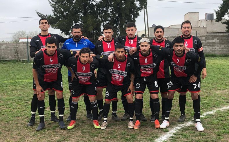 EQUIPO. Villa Rosa consigui&oacute; una gran victoria en Escobar ante Colectividad Boliviana.