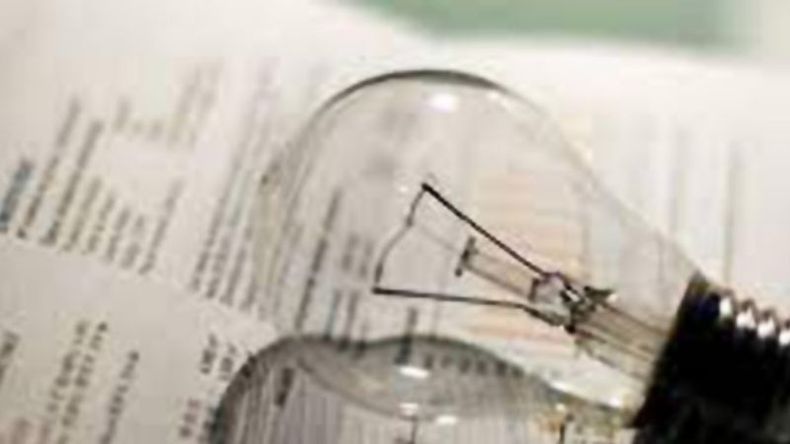 La suba de la luz se hará sentir en el mes de junio para los para los usuarios residenciales nivel 1 y 3.