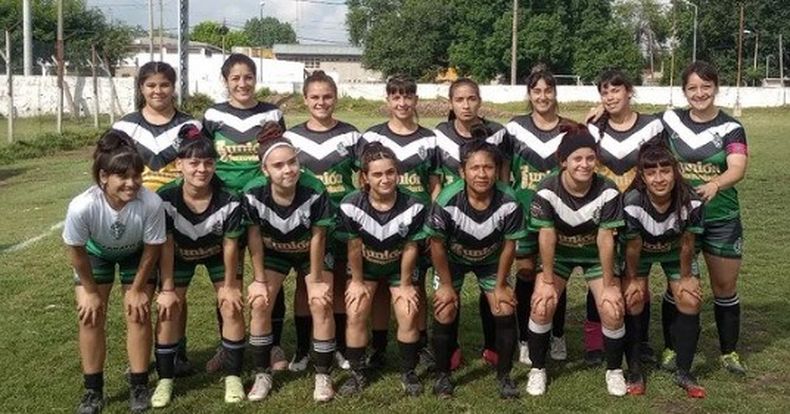 SUBEN. Las chicas de Unión Ferroviaria lograron un gran triunfo ante José C. Paz de visitante para sumar 48 puntos.