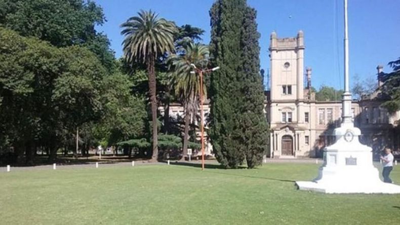 ESPERA. El Pellegrini será la sede de la futura Universidad de Pilar..