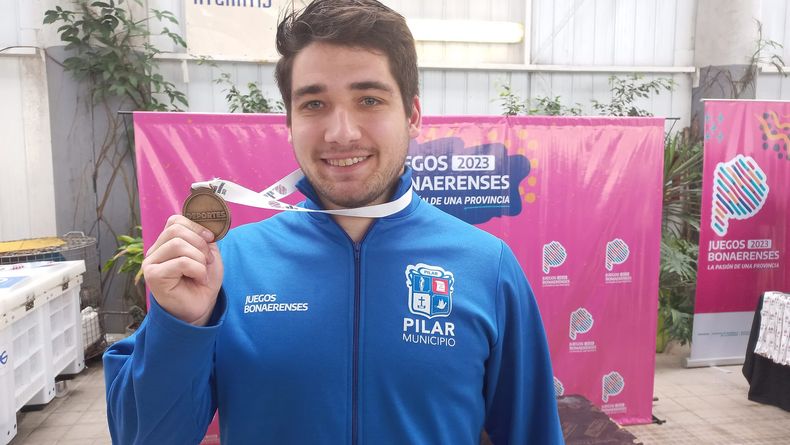 Nicol&aacute;s Niro fue medalla de plata en nataci&oacute;n.