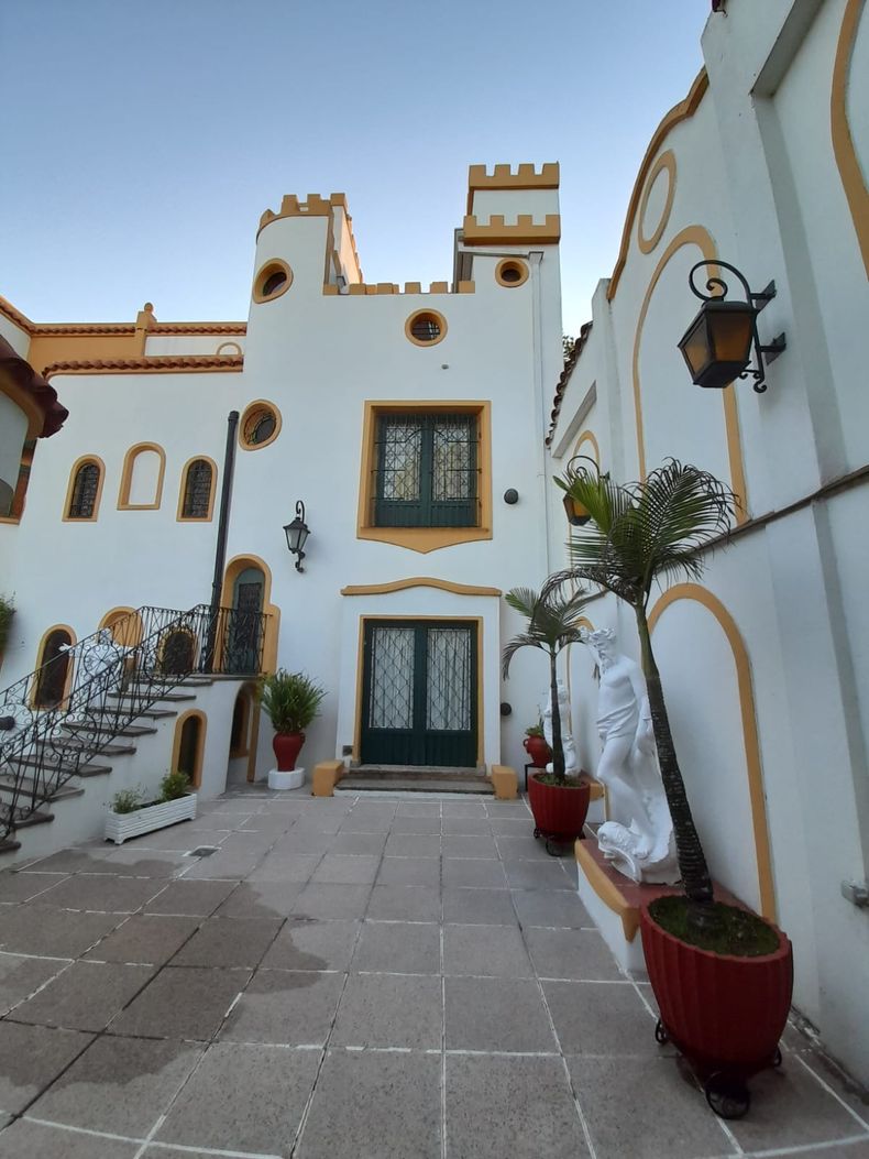TIPO ANDALUZ. Así luce el patio interior de la vivienda.