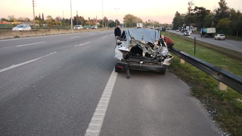 As&iacute; qued&oacute; el Honda en el que se desplazaba la v&iacute;ctima. Tuvo que ser asistido.&nbsp;