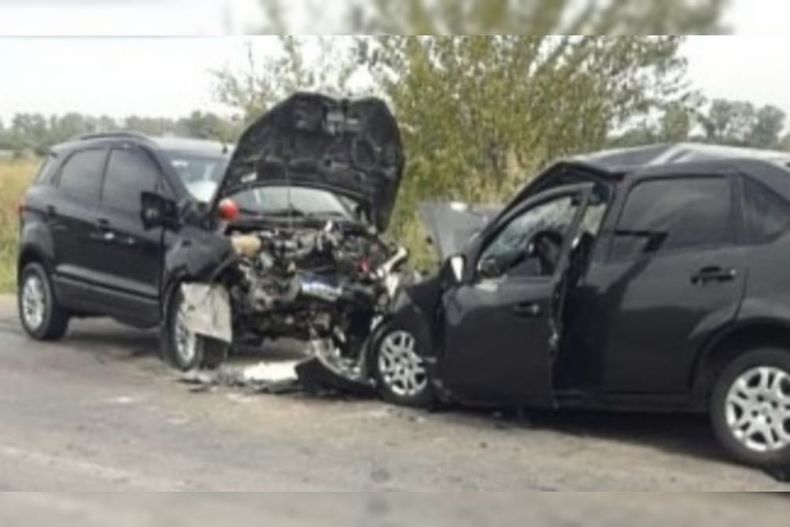 El accidente fatal en la Ruta 25 dejó como saldo un hombre fallecido y los tres integrantes de su familia, heridos de gravedad. Foto: El Diario de Pilar