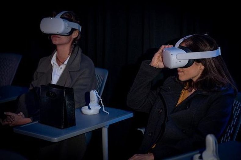 La realidad virtual fue una de las protagonistas de la noche.