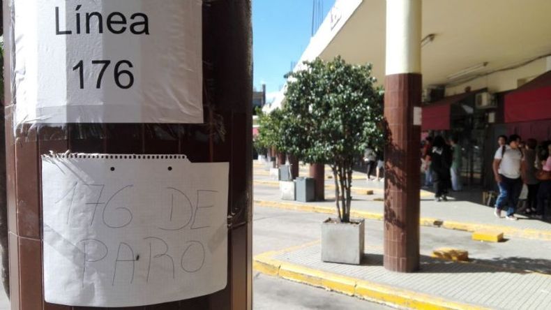 La 176 fue otra l&iacute;nea que no oper&oacute; en Pilar por el paro de colectivos.