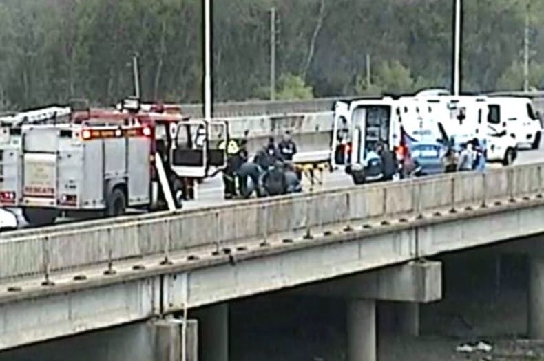 El accidente que dej&oacute; como saldo un motociclista herido ocurri&oacute; en el kil&oacute;metro 58 de la autopista Pilar Pergamino. Foto: El Diario de Pilar&nbsp;