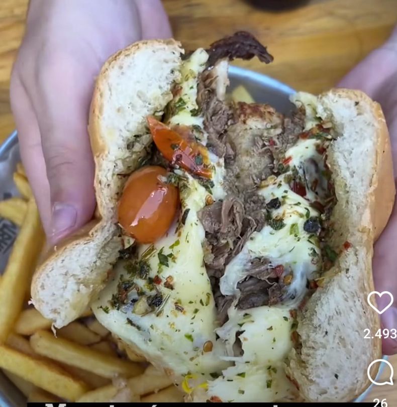 La Burger Espora se venderá a precio promocional este domingo en "El Desembarco". 