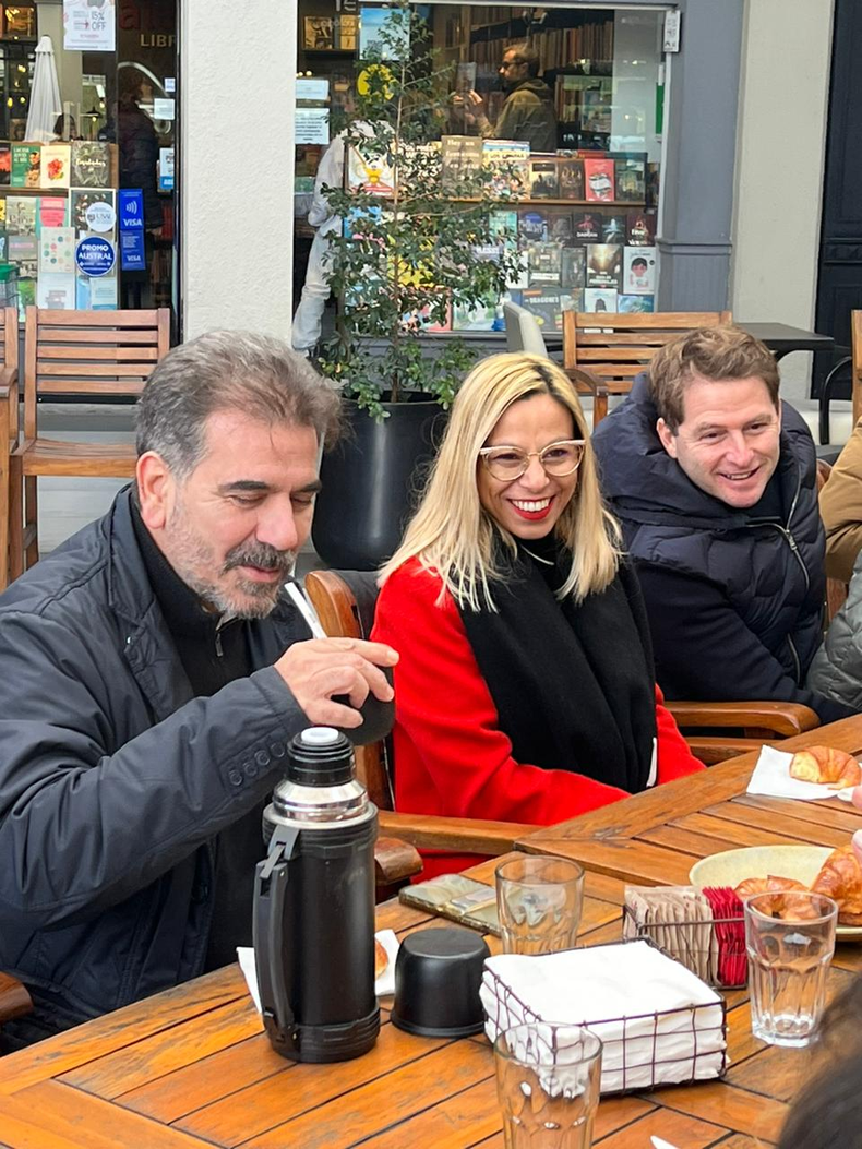 Cristian Ritondo compari&oacute; un desayuno de trabajo con el equipo de C&aacute;ceres.&nbsp;
