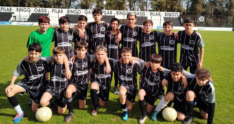 METRO GOLEADORA. La 2010 de Real Pilar fue pura contundencia para el 9-1 ante Liceo.