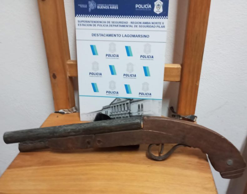 En poder del agresor fue secuestrado un pistolón 14 milímetros.&nbsp;