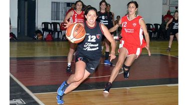 DEFINICIÓN. Carla Lugo (Derqui) y Soledad Migliardi (Las Diablitas) se verán las caras en la gran final..