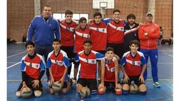A BUEN RITMO. Los Sub 15 ganaron por 3-0. .