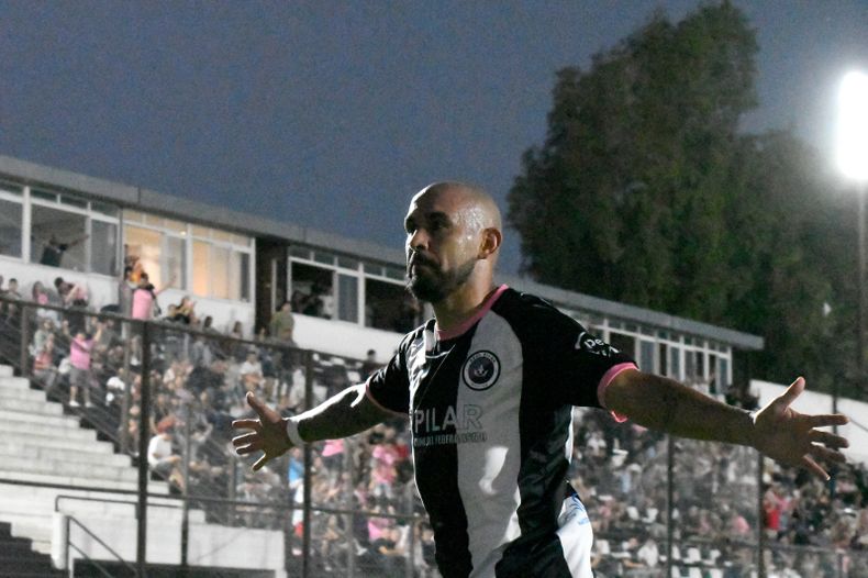 RIQUELME TXT Haba que ganar para no perderle pisada a los de arriba