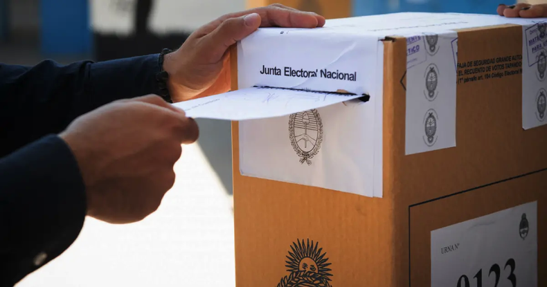 TODO LISTO. A tres semanas de las PASO se pone en marcha la maquinaria electoral. &nbsp;