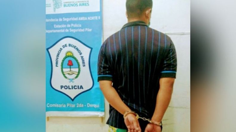 El detenido intentó escapar corriendo..