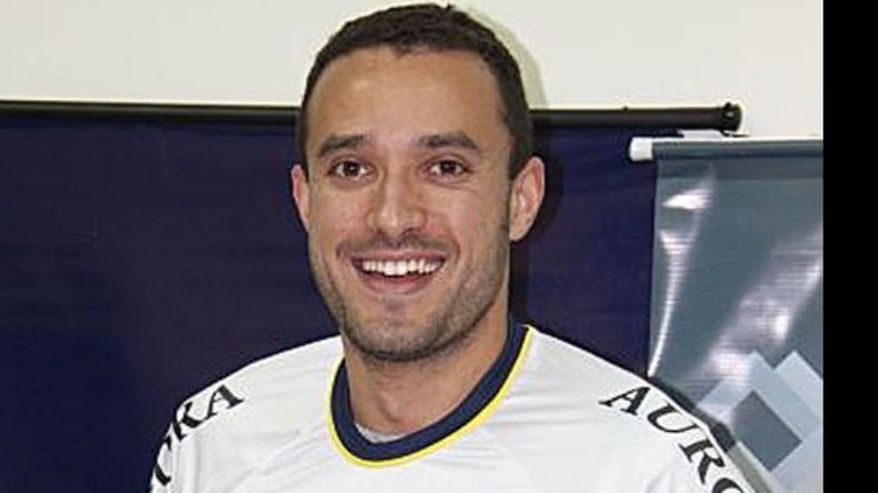 Thiago Maciel. Puesto: Opuesto. Altura: 1,97 metros. Clubes: Brasil y Portugal..