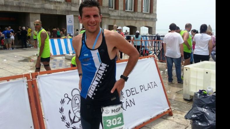 Alejandro García completó los 42 km..