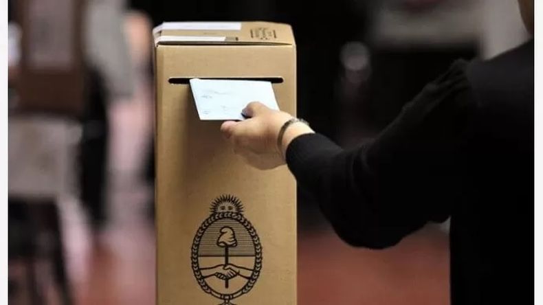 La Cámara Nacional Electoral controlará los gastos que hagan los partidos políticos en sus respectivas boletas de estas elecciones. &nbsp;