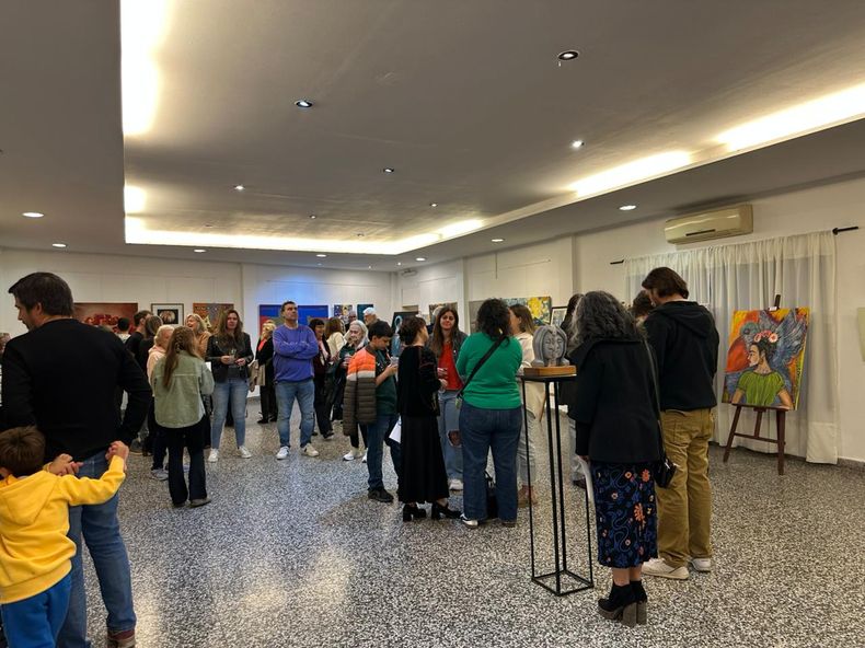 Más de 40 artistas forman parte de la 26° Muestra de Arte de la Asociación Italiana.