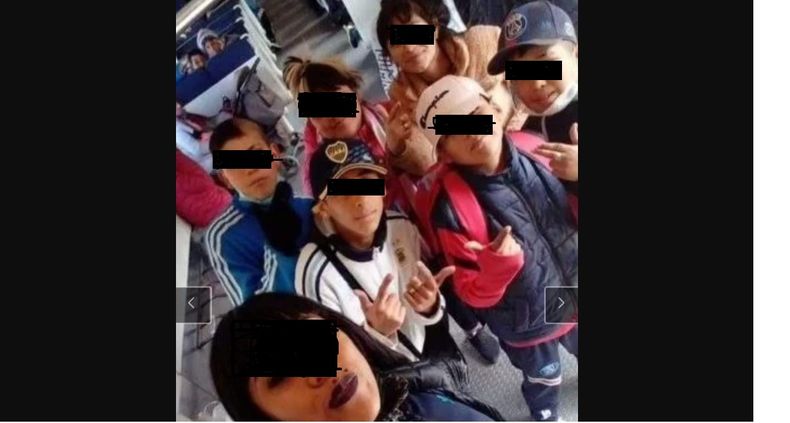 La patota sube sus fotos a las redes sociales.