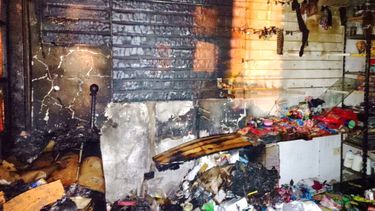 Las pérdidas materiales en la vivienda fueron casi totales. Las pérdidas materiales en la vivienda fueron casi totales.