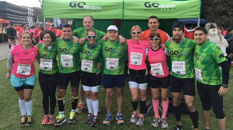 EQUIPO. El Go Team, en la previa de la competencia en Buenos Aires..