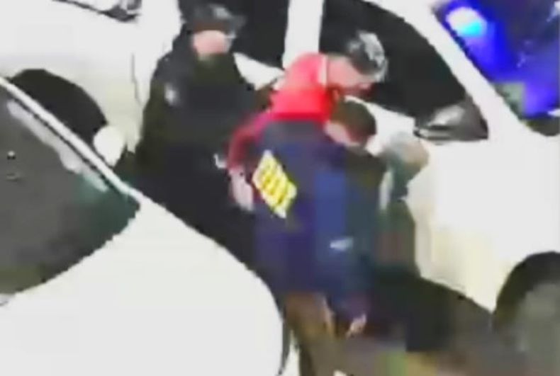 CUARTO DETENIDO.&nbsp; Momento en que llega a la DDI.