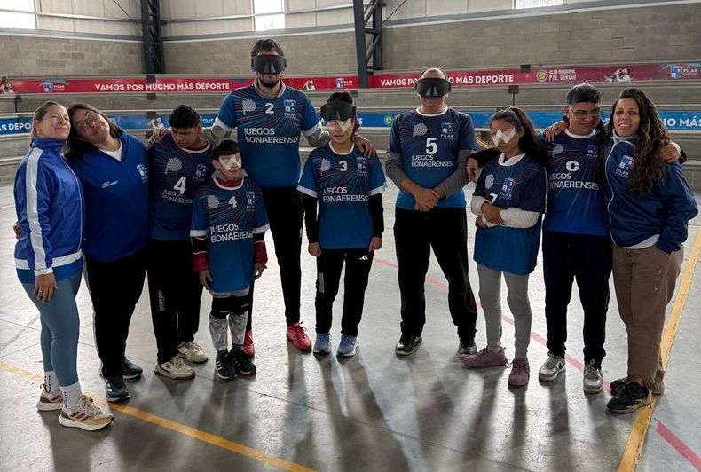 PRIMEROS PUNTOS. Los integrantes del equipo de Muni Pilar que tienen su segunda participación en la Liga Argentina.