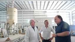 ACHÁVAL DURANTE LA RECORIDA. Las Heras se destaca por su industria ganadera, láctea y chacinados.