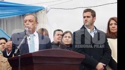 ANUNCIOS. Desde el palco, Zúccaro lanzó una batería de promesas para Astolfi..