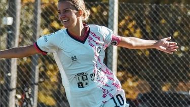 Victoria Morán es la llave del gol de Las Reinas.