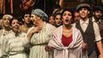El Grupo Catalinas Sur, un emblema del teatro comunitario, llega el domingo 25 con De clú en clú.