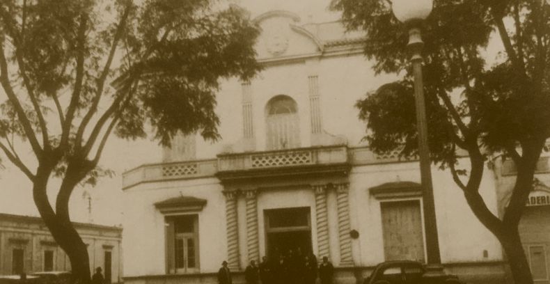 FOTO CON HISTORIA web.jpg