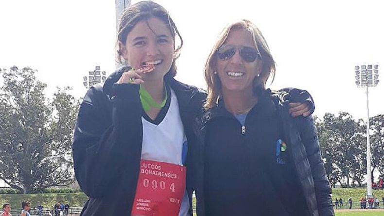 PODIO. Luz Lafita alcanzó la de bronce en Salto en Alto..
