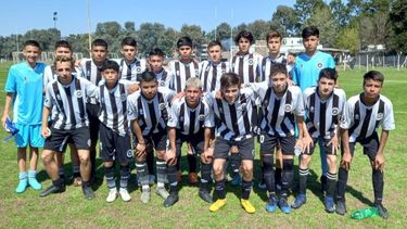 EQUIPO. La formación de Octava División de Real Pilar..