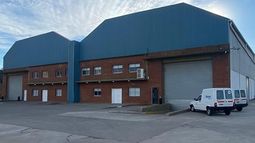 EN SUSPENSO. Novax, en el Parque Industrial de Pilar, desvincularía al 30% de su personal. EN SUSPENSO. Novax, en el Parque Industrial de Pilar, desvincularía al 30% de su personal.