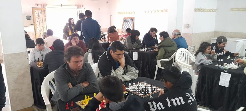 El Club de Ajedrez Presidente Derqui organizó su primer Torneo Abierto. 