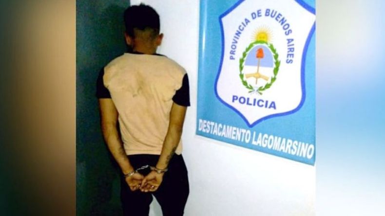 El agresor fue detenido minutos más tarde..
