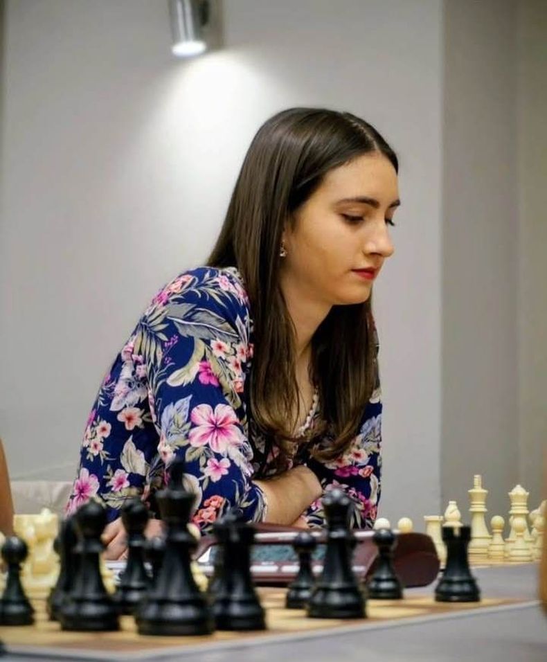 CONCENTRACIÓN. Francisco durante una de las partidas.