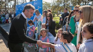 federico achaval reconocio a los docentes por el dia del maestro