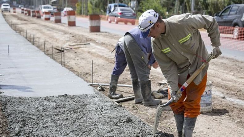 OBRA. En marzo último anunciaron que la ruta 25 se terminaría en abril..