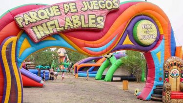 El Parque de Juegos Inflables es la incorporación más reciente de Parque Pilar. .