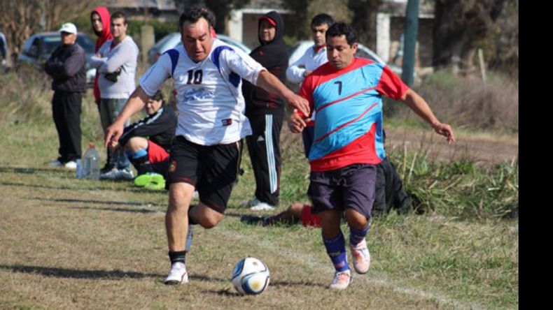 RECUPERACIÓN. Arsenal logró un triunfo para seguir en la pelea..