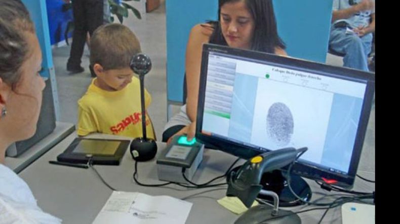 TECNOLOGÍA. El nuevo centro facilitará los trámites..